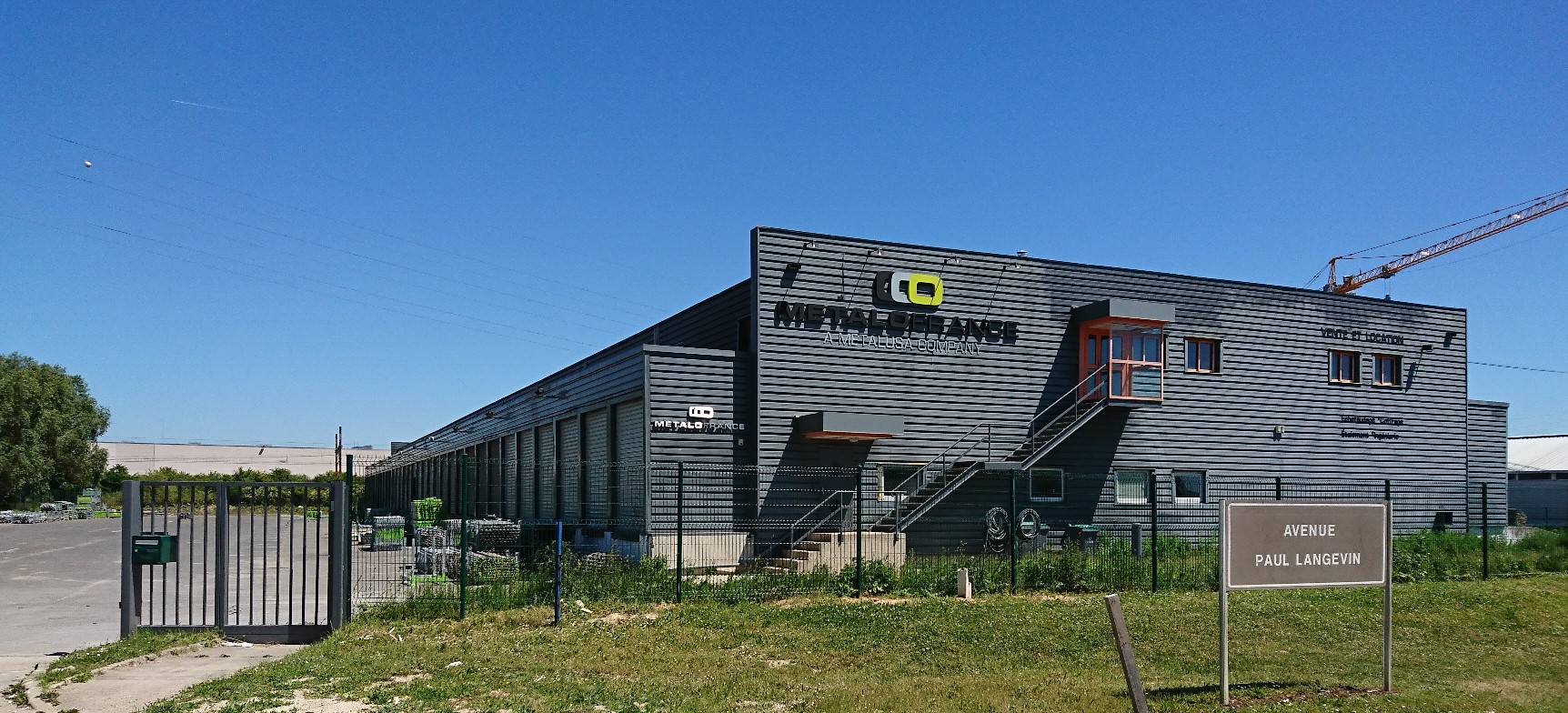 METALOFRANCE, société filiale de Metalusa a investi 1 million et demi d’euros dans ces nouveaux locaux de Moissy-Cramayel en région Île-de-France